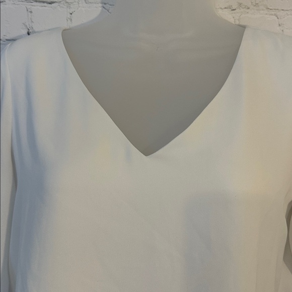 Babaton Cream long sleeve V neck Blouse - Picture 2 of 6